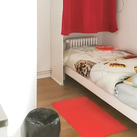 Cosy A 10 M² Parking Inclus *